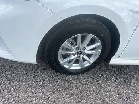 Used 2025 Toyota Camry LE FWD image 10