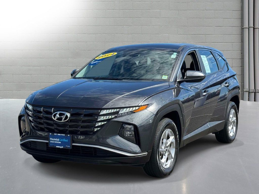 Used 2024 Hyundai Tucson SE AWD/4WD image 4