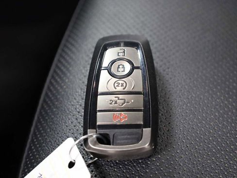 Used 2020 Ford F150 Raptor w/ Equipment Group 802A Luxury image 37