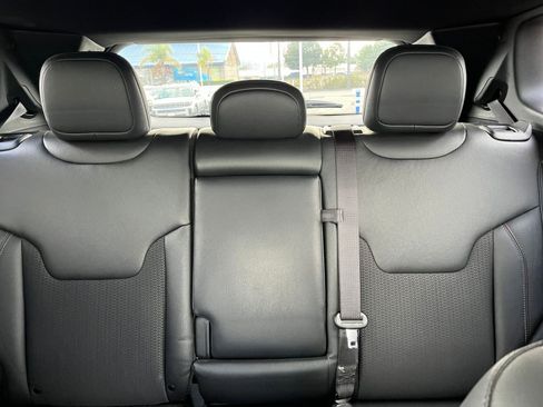 Used 2025 Jeep Compass Trailhawk w/ Trailer Tow Group image 38