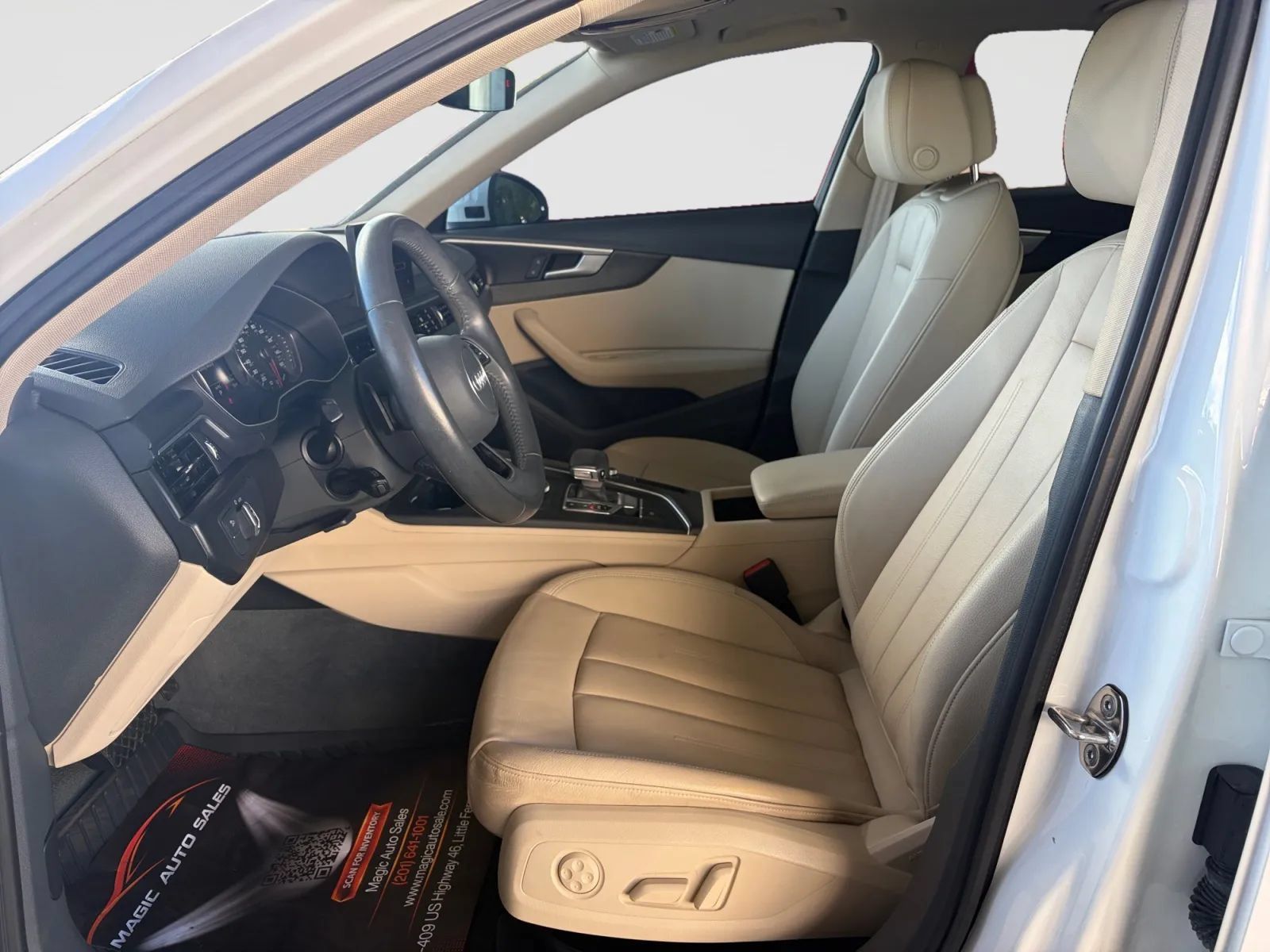 Used 2019 Audi A4 2.0T Premium w/ Convenience Package FWD image 12
