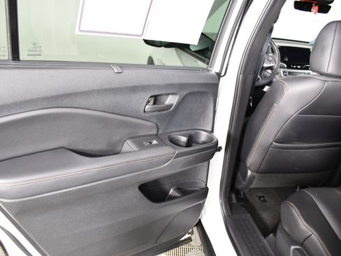 Certified 2023 Honda Passport TrailSport image 47