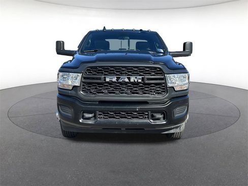 Used 2022 RAM 3500 Tradesman image 8