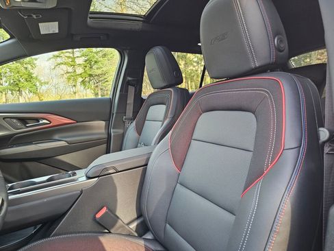 New 2026 Chevrolet Equinox EV RS image 12