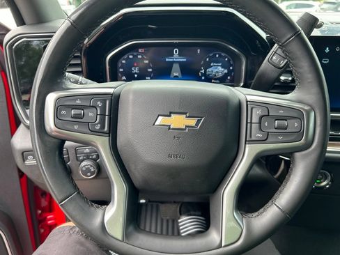 Used 2024 Chevrolet Silverado 1500 LT AWD/4WD image 11