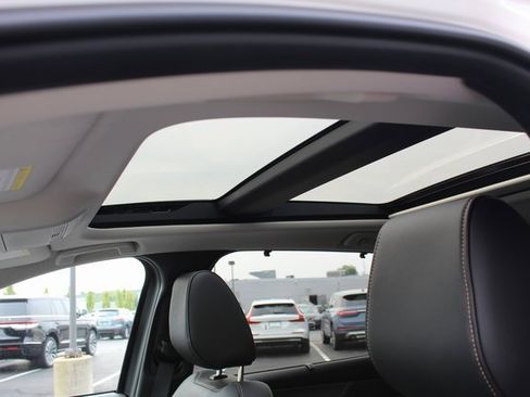 New 2025 MAZDA CX-70 Plug-In Hybrid w/ Premium Pkg image 13