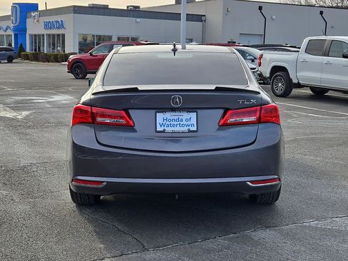 Used 2020 Acura TLX image 6
