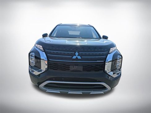 New 2025 Mitsubishi Outlander SEL image 8