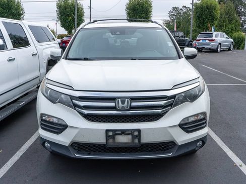 Used 2016 Honda Pilot Elite image 2