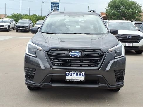 Used 2022 Subaru Forester AWD/4WD image 2