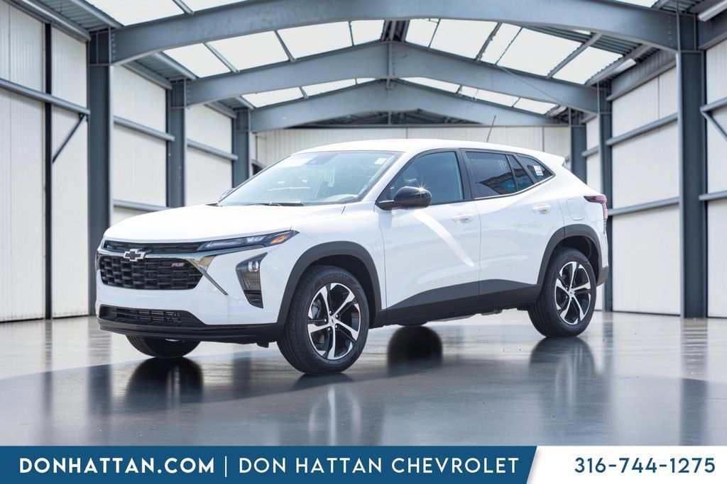 New 2026 Chevrolet Trax RS w/ Sunroof Package FWD image 21