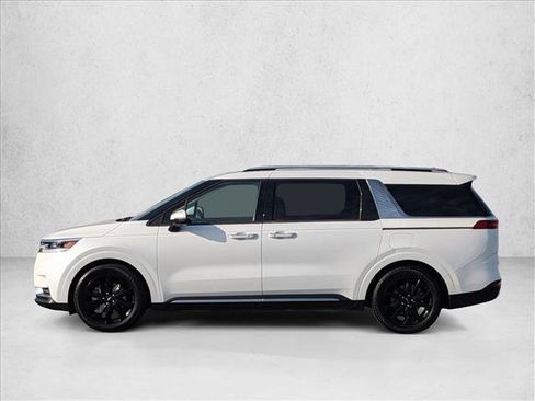 Used 2022 Kia Carnival SX Prestige FWD image 9