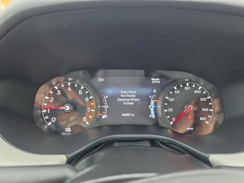 Used 2025 Jeep Compass Limited AWD/4WD image 24