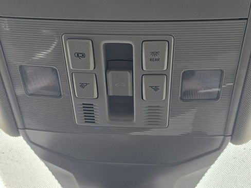 New 2026 Volkswagen Jetta SE image 40