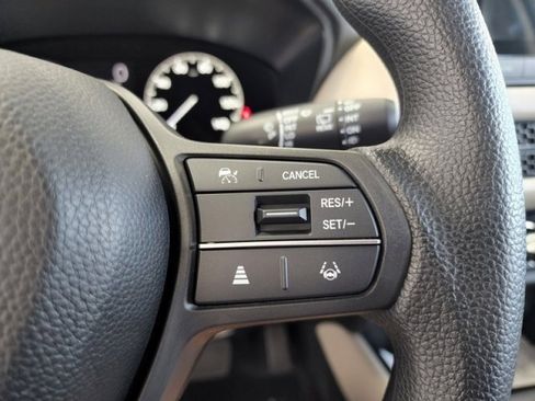 Certified 2025 Honda HR-V LX image 22