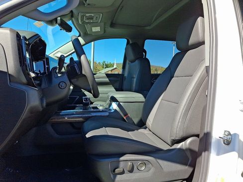 New 2026 Chevrolet Silverado 1500 LTZ w/ Technology Package AWD/4WD image 6