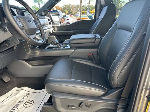 Used 2025 Ford F150 Lariat w/ Equipment Group 502A High image 6