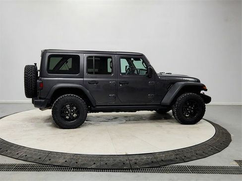Used 2024 Jeep Wrangler Willys image 8