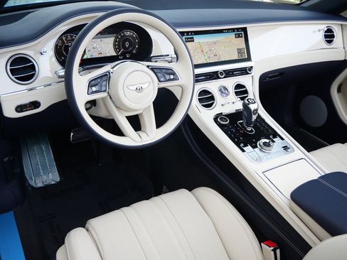 New 2026 Bentley Continental GTC image 2