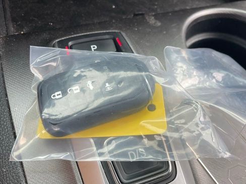 Used 2023 Honda Ridgeline RTL image 13