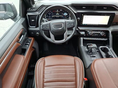 Used 2023 GMC Sierra 1500 Denali Ultimate image 12