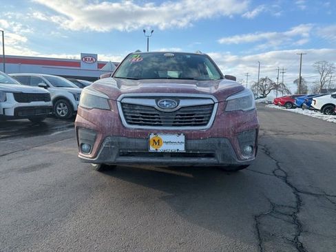 Used 2021 Subaru Forester Premium AWD/4WD image 7
