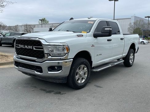 Used 2024 RAM 2500 Big Horn w/ Off Road Package image 3