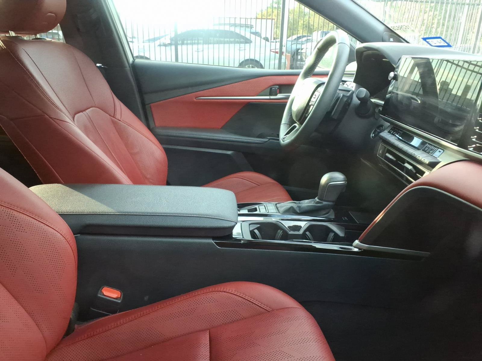 Certified 2025 Toyota Camry XSE w/ Premium Plus Package FWD image 9