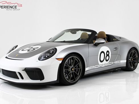 Used 2019 Porsche 911 Speedster RWD image 1
