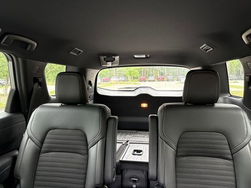 Used 2025 Nissan Pathfinder Rock Creek AWD/4WD image 20