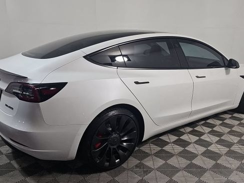 Used 2021 Tesla Model 3 Performance AWD/4WD image 2