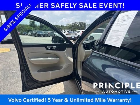 Certified 2024 Volvo XC60 B5 Core w/ Protection Package Premier AWD/4WD image 28