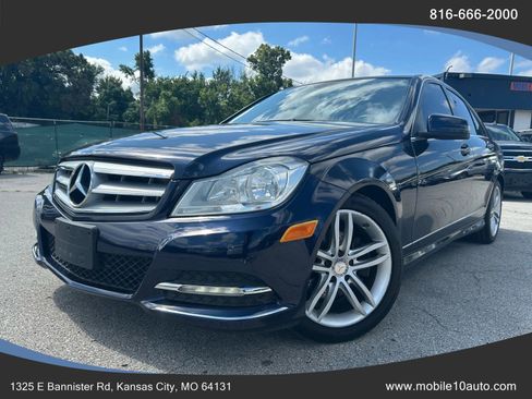 Used 2012 Mercedes-Benz C 300 4MATIC Sedan image 1