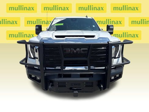 Used 2024 GMC Sierra 2500 Pro AWD/4WD image 11