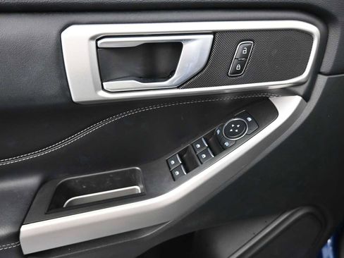 Used 2023 Ford Explorer XLT w/ Equipment Group 202A image 17