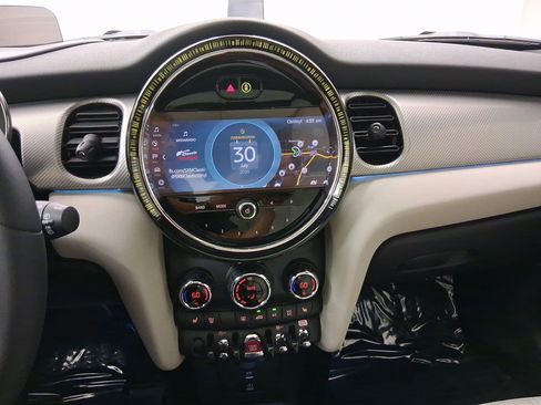 Used 2024 MINI Cooper S FWD image 19