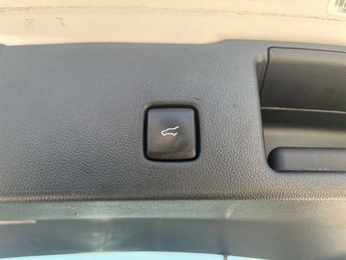 Used 2023 Ford Escape ST-Line AWD/4WD image 12