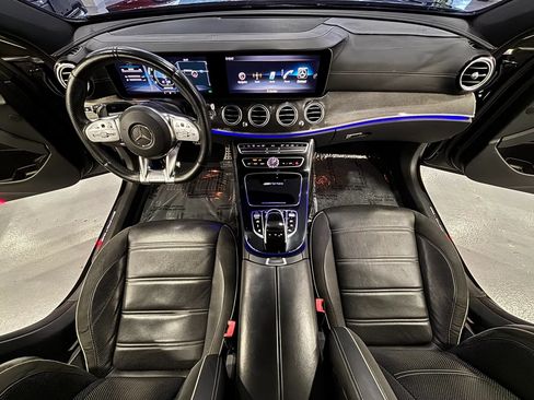 Used 2019 Mercedes-Benz E 63 AMG S image 25