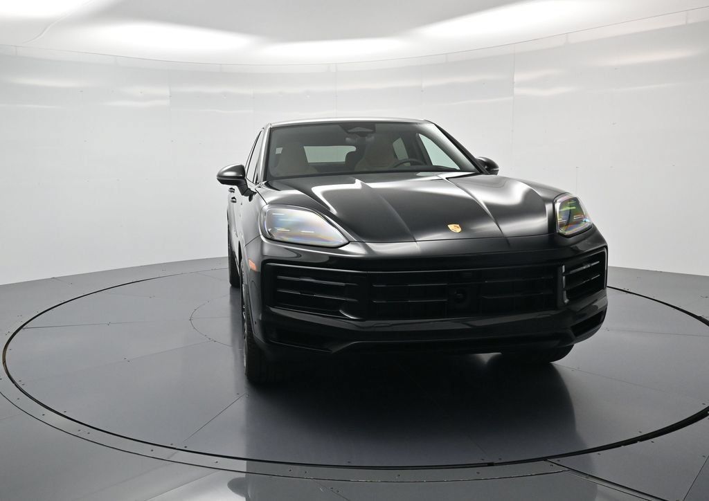 Certified 2026 Porsche Cayenne Coupe AWD/4WD image 33