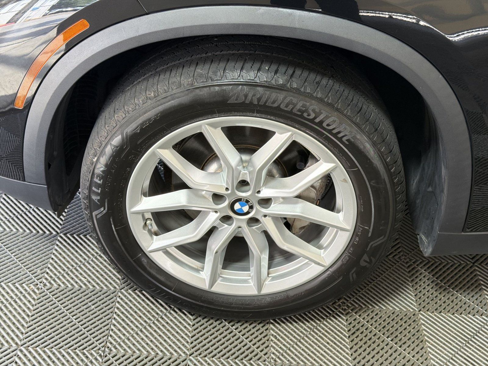 Used 2023 BMW X5 xDrive40i AWD/4WD image 12