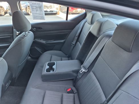 Used 2024 Nissan Altima 2.5 SV FWD image 16