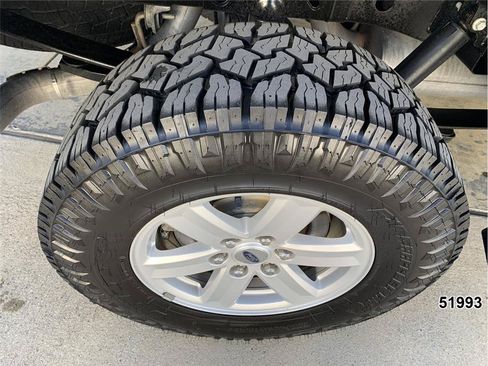 Used 2023 Ford F150 XL w/ XL Chrome Appearance Package AWD/4WD image 18