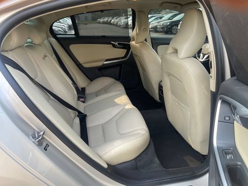 Used 2018 Volvo S60 T5 Inscription AWD/4WD image 19