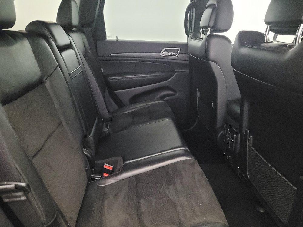 Used 2022 Jeep Grand Cherokee Laredo X AWD/4WD image 19