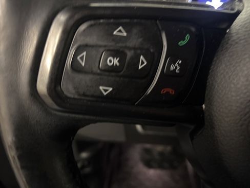 Used 2018 Jeep Wrangler Unlimited Sport S image 15