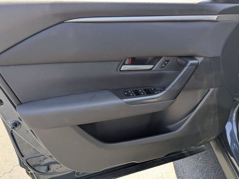 Used 2025 MAZDA CX-50 AWD 2.5 S w/ Preferred Package image 15
