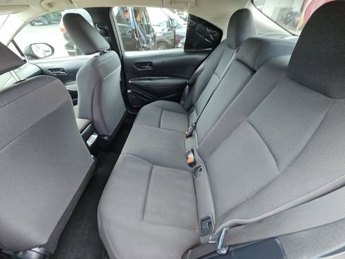 Used 2023 Toyota Corolla LE FWD image 11