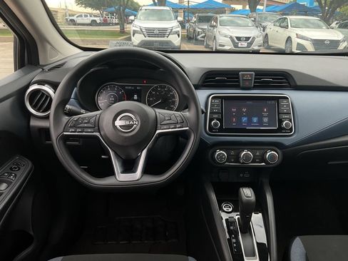 Used 2025 Nissan Versa SV FWD image 13