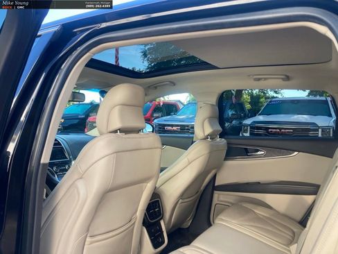 Used 2016 Lincoln MKX Reserve AWD/4WD image 15