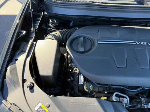 Used 2019 Jeep Cherokee Limited image 57